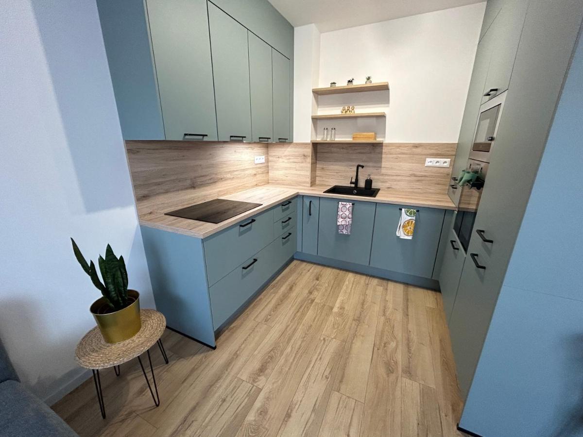 Cozy 1-Bedroom Condo Miloslavov Ngoại thất bức ảnh